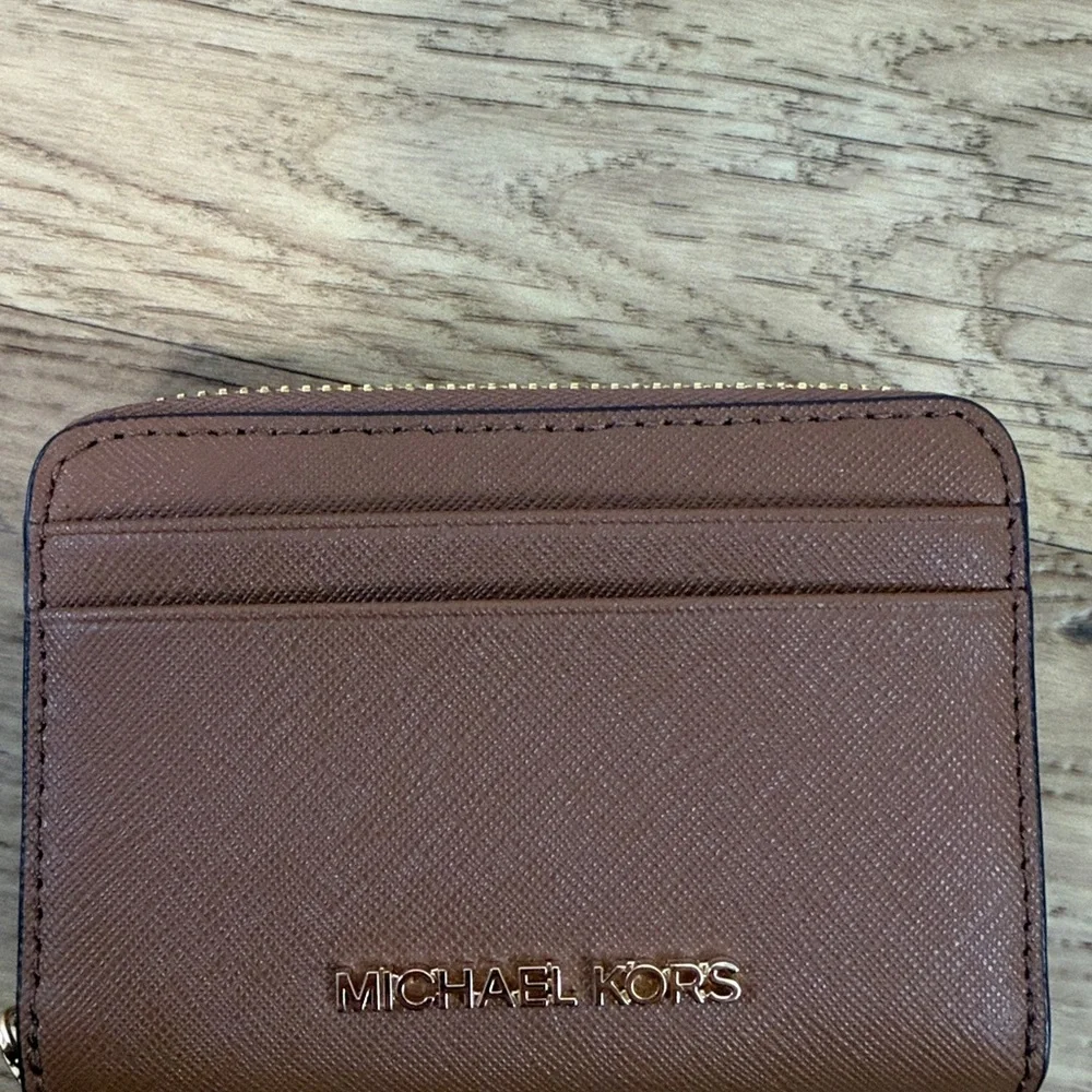 Michael Kors small wallet - Picture 5 of 11
